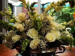 FLORAL ARRANGEMENT LARGE